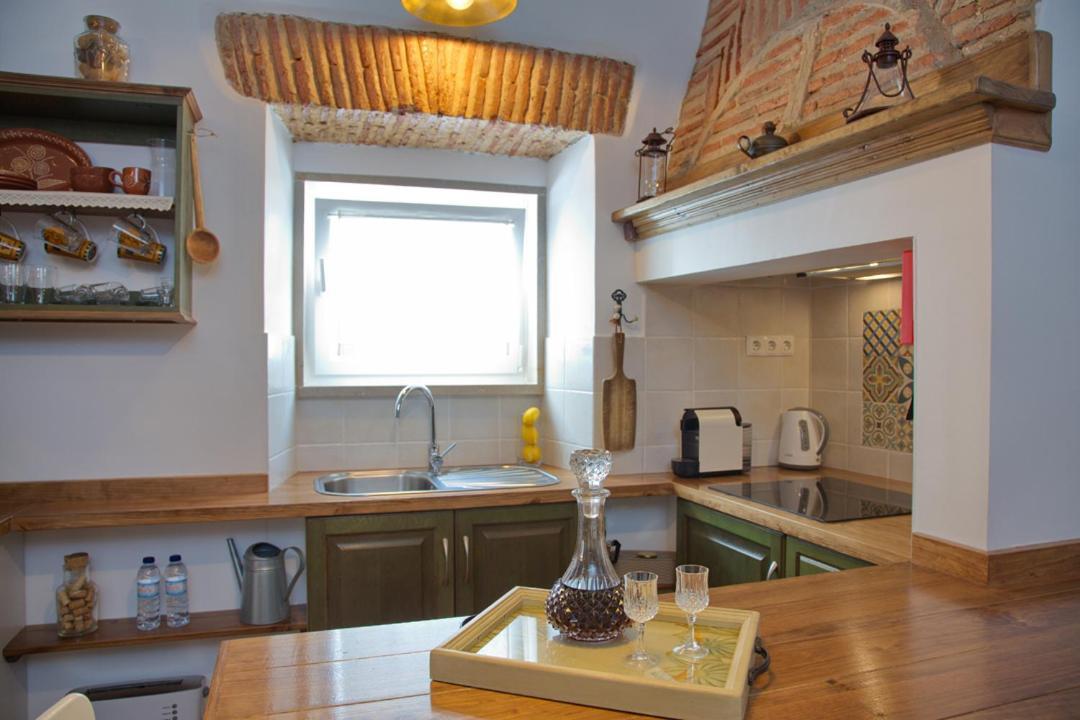 Apartment Cafofos Da Zeta Setubal