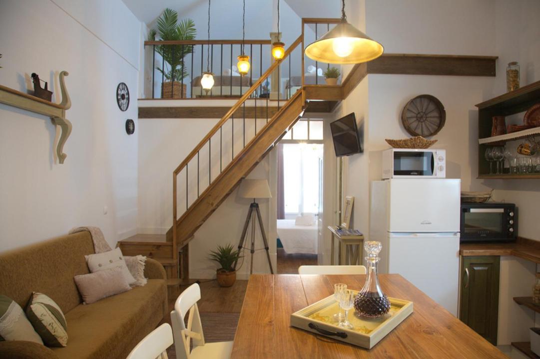 Apartment Cafofos Da Zeta Setubal